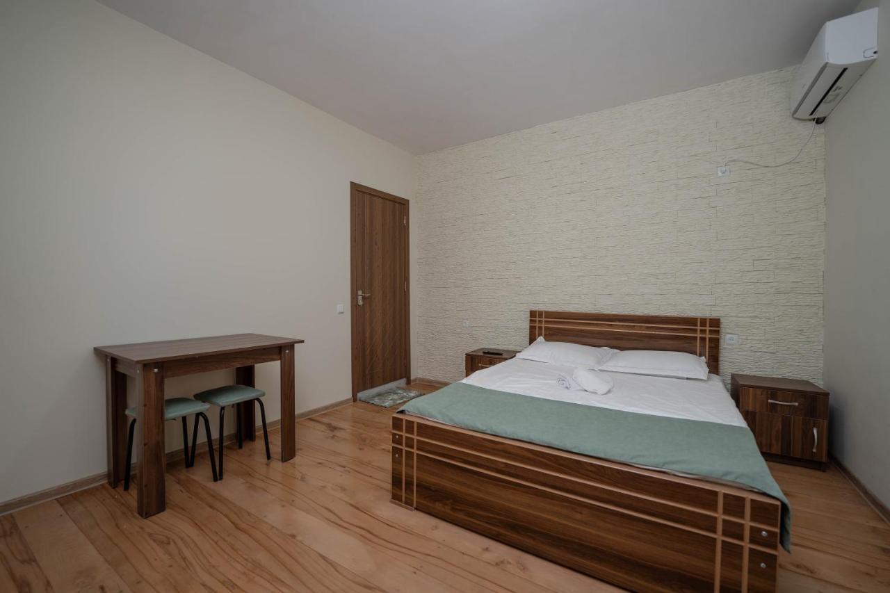 Guest House Gold Telavi Exterior foto